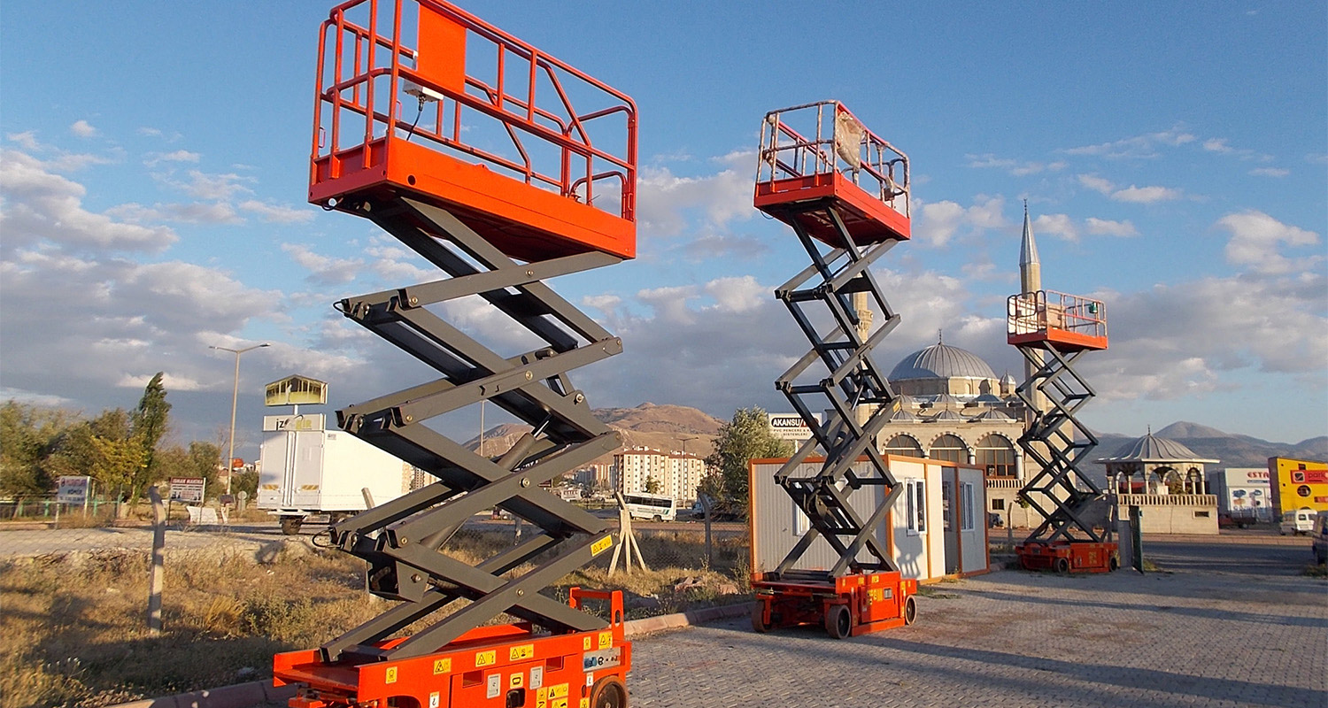 Menliftler - Mobil Yükselme Platformları